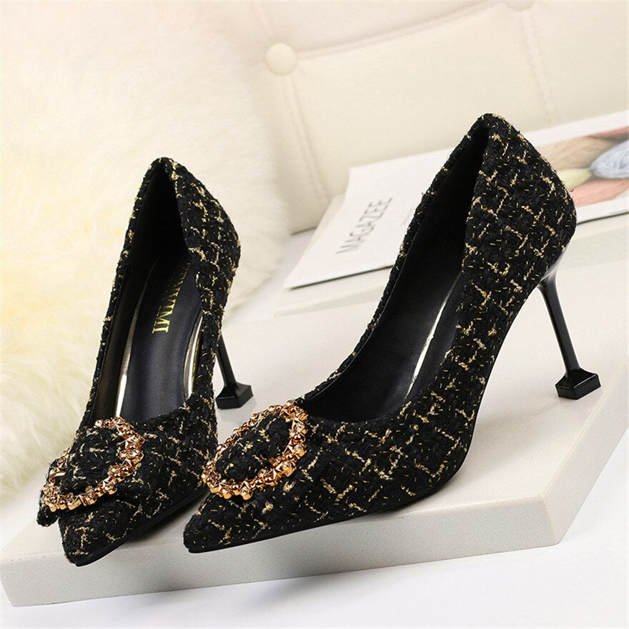 "Crystal Buckle Black Tweed Cat Heel Pumps: Stylish Autumn Party Shoes"